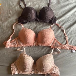 Three pack never worn bras 38C